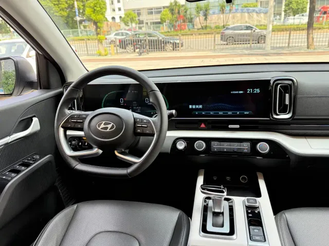Hyundai ix35 — Фото автомобиля 8
