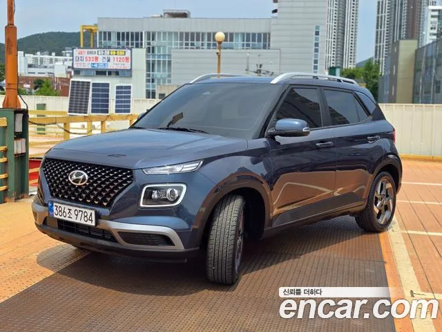 Фотография автомобиля — Hyundai Venue