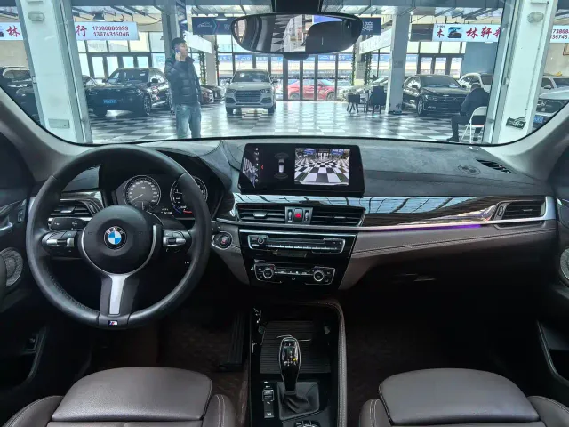 BMW X1 — Фото автомобиля 12