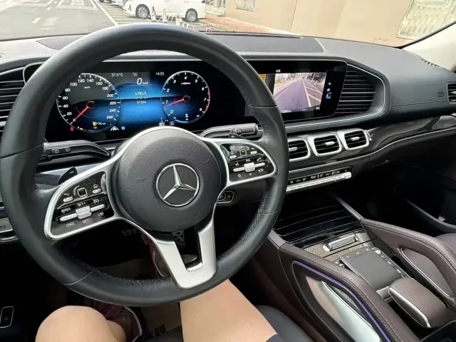 Mercedes-Benz GLE-Class — Фото автомобиля 5