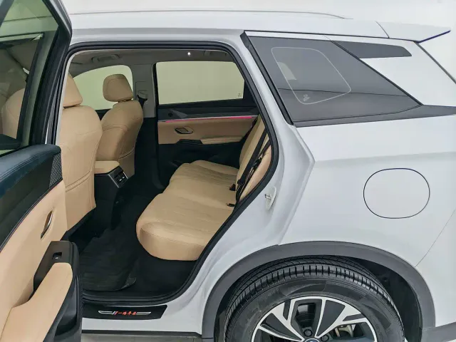 BYD Song Pro — Фото автомобиля 19