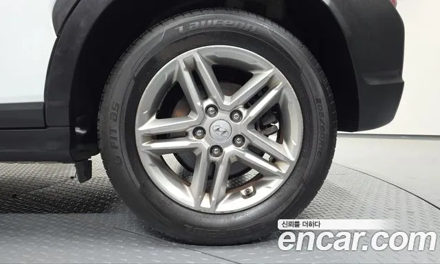 Hyundai Kona New — Фото автомобиля 6