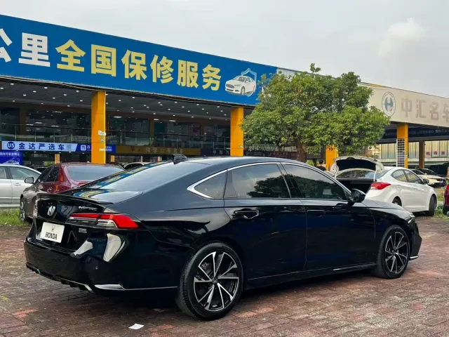 Honda Inspire — Фото автомобиля 7