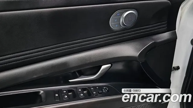Hyundai Avante CN7 — Фото автомобиля 13