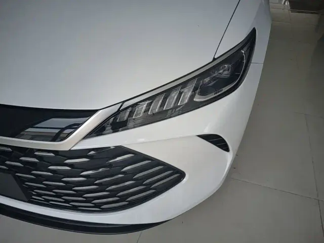 BYD Qin PLUS — Фото автомобиля 23