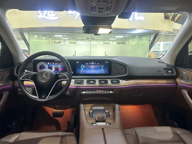 Mercedes-Benz GLE-Class — Фото автомобиля 7
