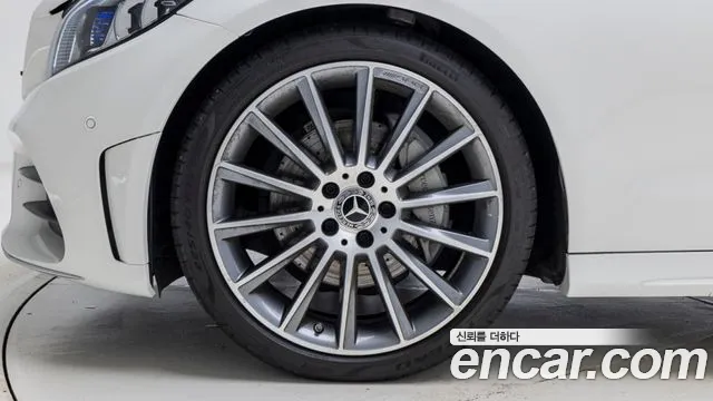 Mercedes-Benz C-Class W205 — Фото автомобиля 5