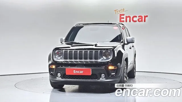 Jeep Renegade — Фото автомобиля 2