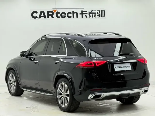 Mercedes-Benz GLE-Class — Фото автомобиля 2