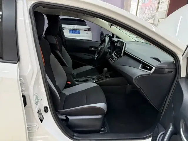 Toyota Corolla — Фото автомобиля 20