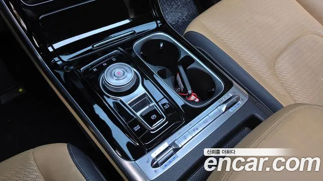 Kia Carnival 4th Gen — Фото автомобиля 12