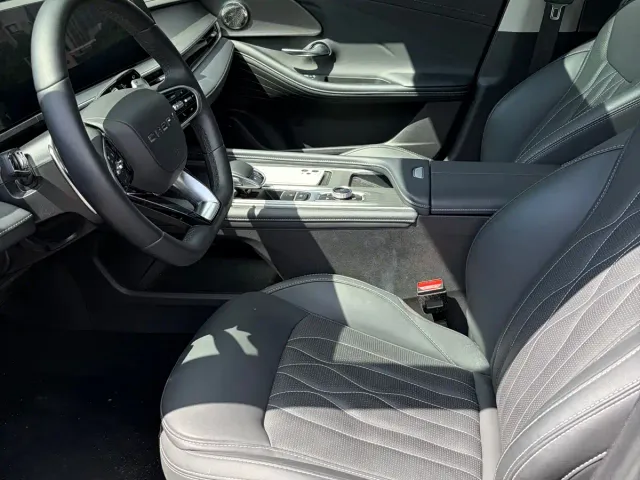 Chery Arrizo 8 — Фото автомобиля 7