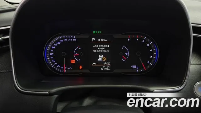 Hyundai Tucson Tucson (NX4) Бензин 1.6 турбо 2WD — Фото автомобиля 8