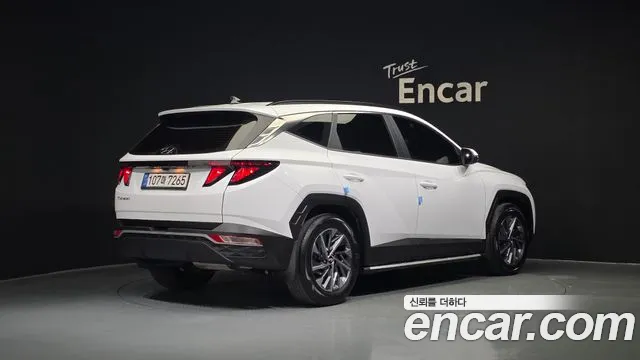 Hyundai Tucson Tucson (NX4) Дизель 2.0 2WD — Фото автомобиля 2