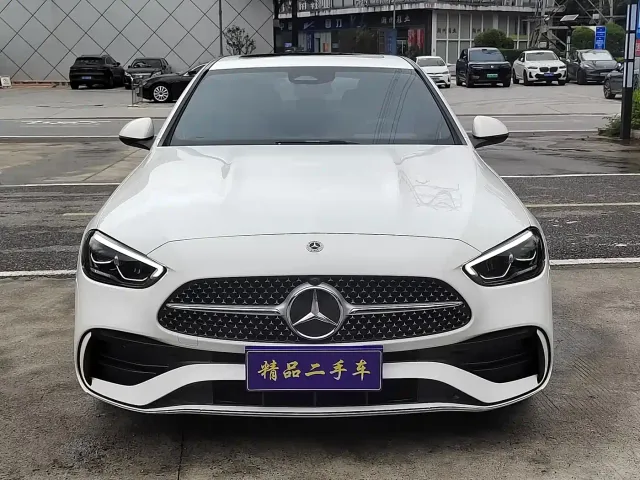 Mercedes-Benz C-Class — Фото автомобиля 2