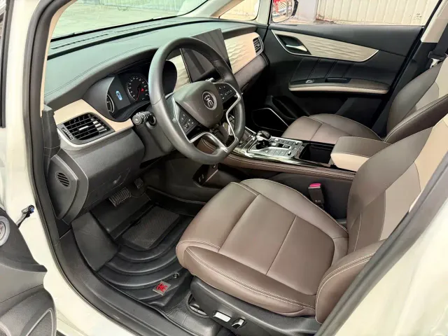 BYD Song MAX — Фото автомобиля 7