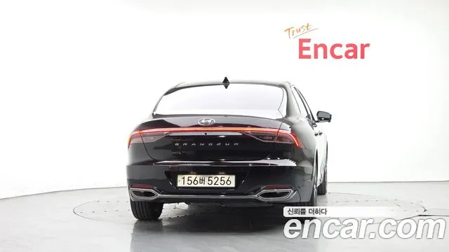 Hyundai Grandeur Grandeur (New) — Фото автомобиля 4