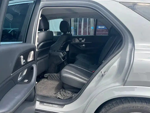 Mercedes-Benz GLE-Class — Фото автомобиля 11