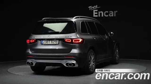 Mercedes-Benz GLB-Class — Фото автомобиля 2