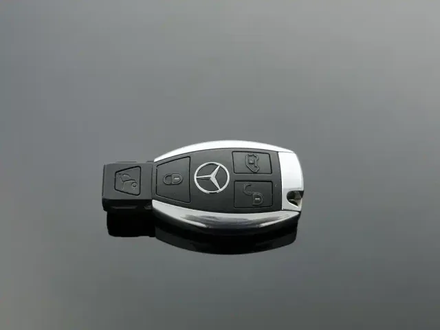 Mercedes-Benz V-Class — Фото автомобиля 19