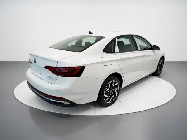 Volkswagen Sagitar — Фото автомобиля 6