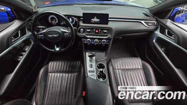 Genesis G70 — Фото автомобиля 10