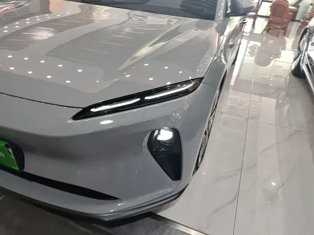 Nio ET5 — Фото автомобиля 23