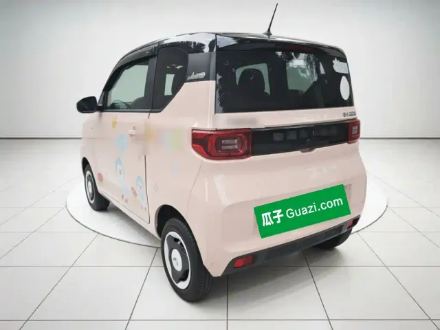Wuling Hongguang Mini EV — Фото автомобиля 4