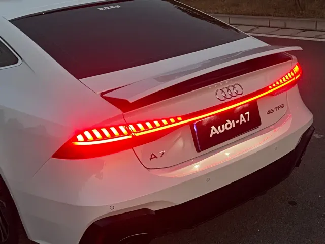 Audi A7 — Фото автомобиля 18