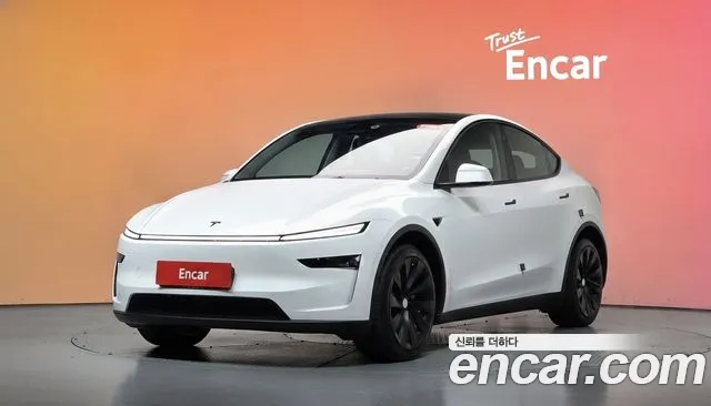 Фотография автомобиля — Tesla Model Y