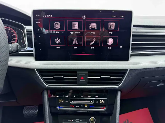 Volkswagen Tiguan L — Фото автомобиля 12
