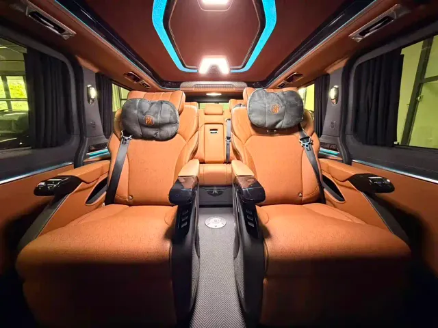 Toyota HIACE — Фото автомобиля 19