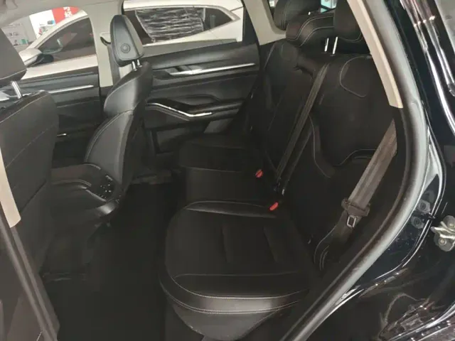 Haval H6 — Фото автомобиля 16