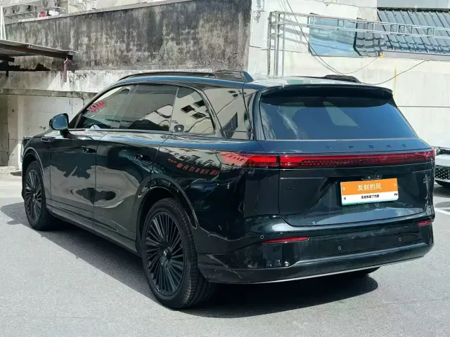 Xpeng G9 — Фото автомобиля 9