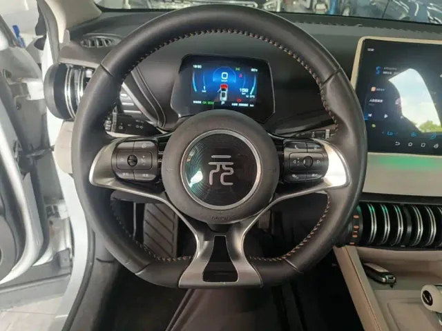 BYD Yuan PLUS — Фото автомобиля 10