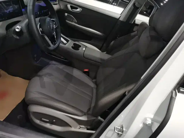 Shangjie SUV — Фото автомобиля 14