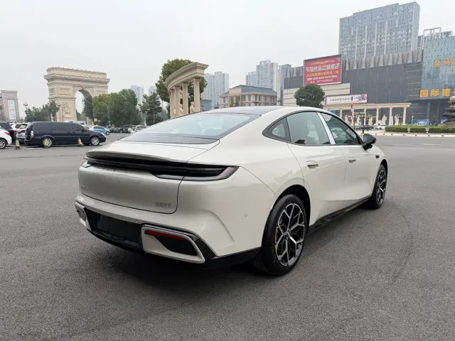 Geely Galaxy TT — Фото автомобиля 5