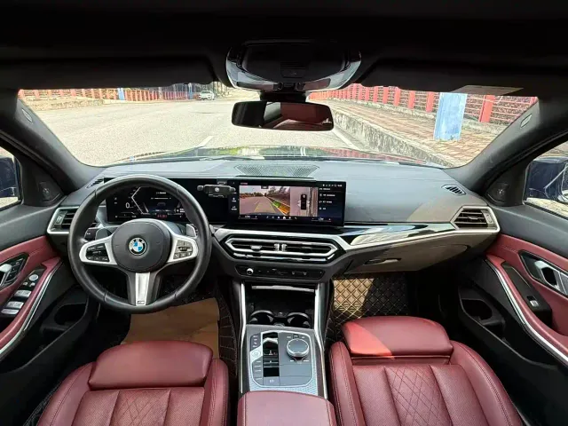 BMW 3 Series — Фото автомобиля 2