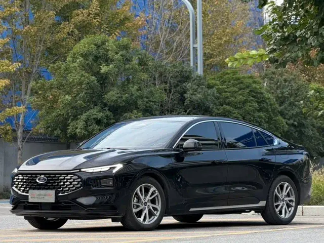 Фотография автомобиля — Ford Mondeo