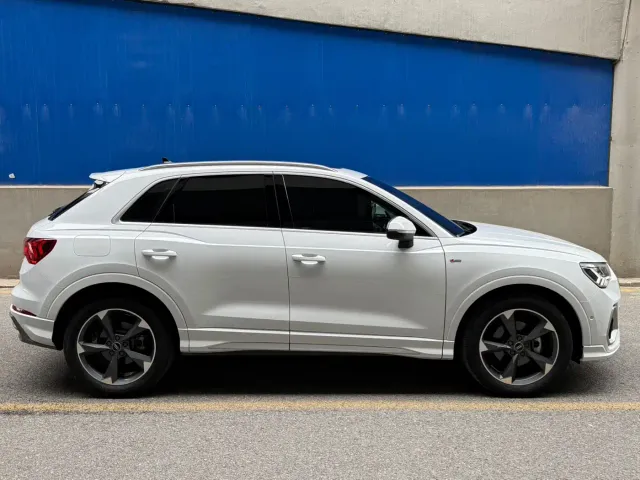 Audi Q3 — Фото автомобиля 7