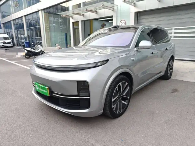 Фотография автомобиля — Li Auto L9