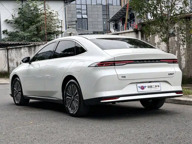 Nissan N6 — Фото автомобиля 4