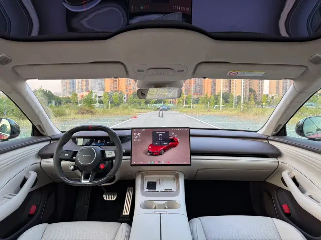 Xiaomi SU7 — Фото автомобиля 6
