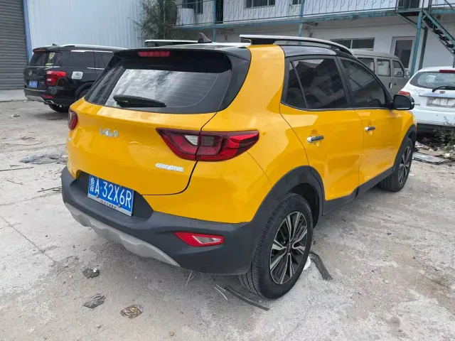 Kia KX1 — Фото автомобиля 4