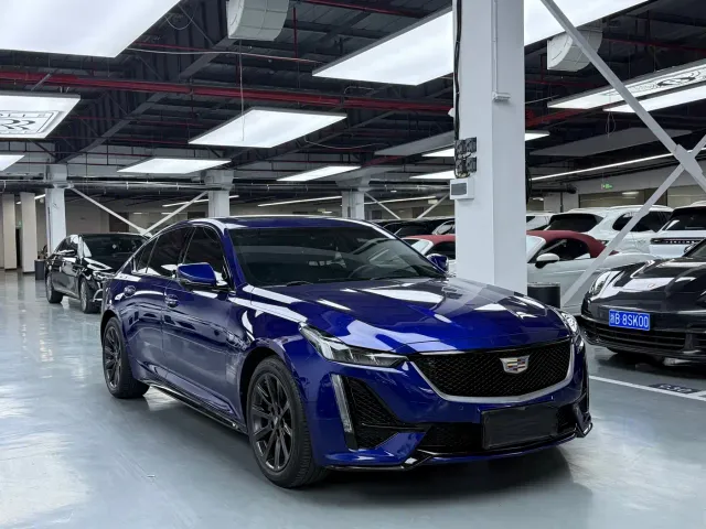 Cadillac CT5 — Фото автомобиля 3