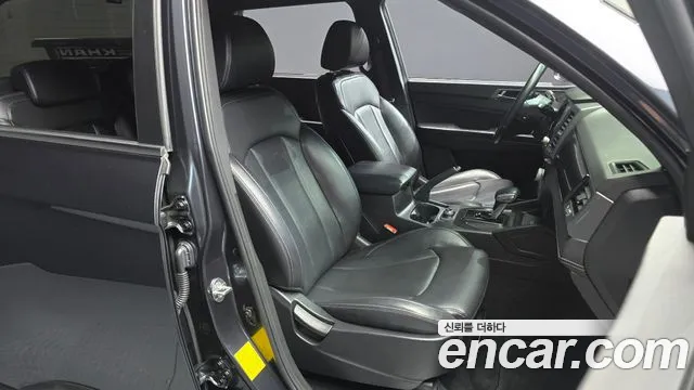 KG_Mobility_Ssangyong Rexton Новый Rexton Sport Khan Дизель 2.2 4WD — Фото автомобиля 24