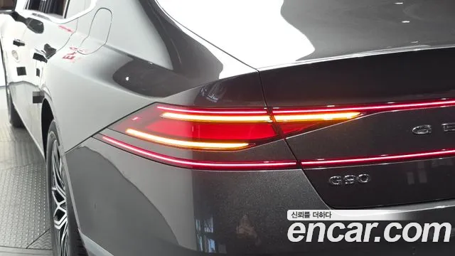 Genesis G90 RS4 — Фото автомобиля 8