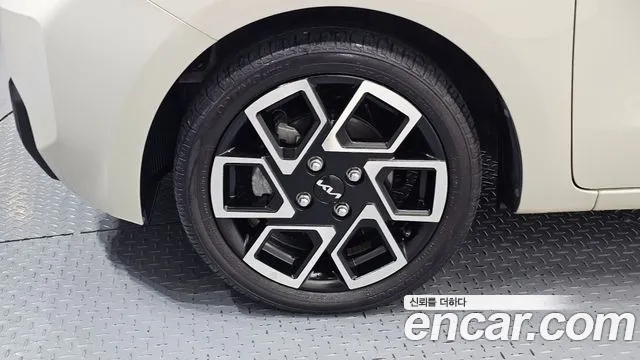 Kia RAY Новый Kia Ray Signature — Фото автомобиля 5