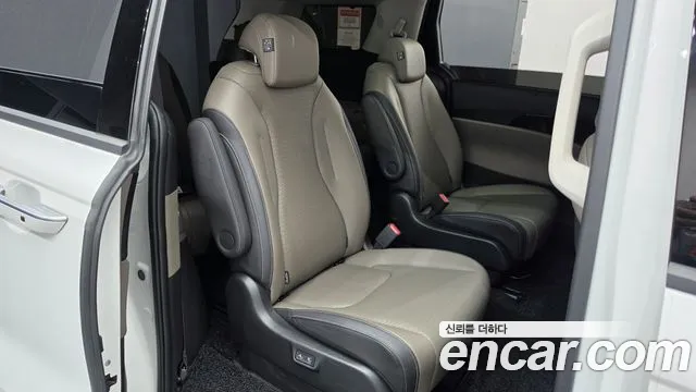 Kia Canival Новый Carnival 4 поколение Дизель 9 мест Signature — Фото автомобиля 12
