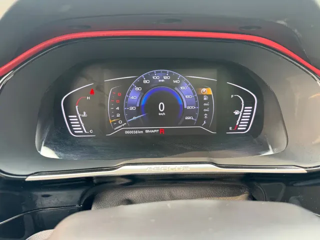 Dongfeng Fengshen AX7 — Фото автомобиля 15